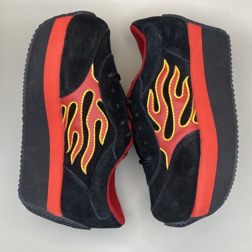 Grunge Volatile x Hot Topic Flame Black Platform Shoes Women's Size 5.5 - Picture 2 of 10